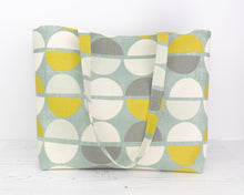 Load image into Gallery viewer, Lily simple tote bag PDF sewing tutorial sewing pattern