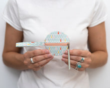 Load image into Gallery viewer, Naima circle purse PDF sewing tutorial sewing pattern