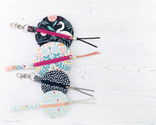 Load image into Gallery viewer, Naima circle purse PDF sewing tutorial sewing pattern