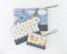 Load image into Gallery viewer, Luna zipper pouch purse PDF sewing tutorial sewing pattern