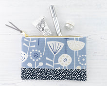 Load image into Gallery viewer, Luna zipper pouch purse PDF sewing tutorial sewing pattern