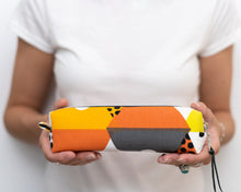 Load image into Gallery viewer, Ayah boxy pencil case sewing tutorial sewing pattern