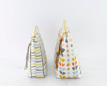 Load image into Gallery viewer, Imogen zipper pouch sewing tutorial sewing pattern