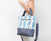 Load image into Gallery viewer, Eden zipped tote bag PDF sewing tutorial sewing pattern