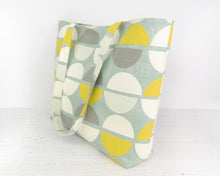 Load image into Gallery viewer, Lily simple tote bag PDF sewing tutorial sewing pattern