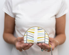 Load image into Gallery viewer, Seren dumpling zipped pouch PDF sewing tutorial sewing pattern
